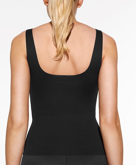 Oysho Perfect-adapt Vest Top With Cups Nere | 43692-RZDB