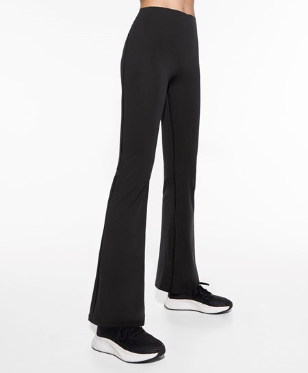 Oysho Raise Up Compressive Flare Trousers Nere | 63741-LUKC