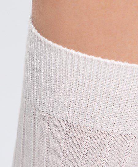 Oysho Silk Classiche Socks Pale Ecru | 38241-UYCQ