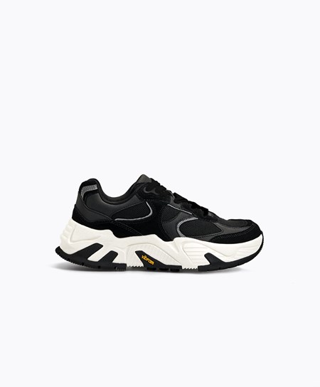 Oysho Vibram® Xs Trek Trainers Nere | 07549-WBKZ